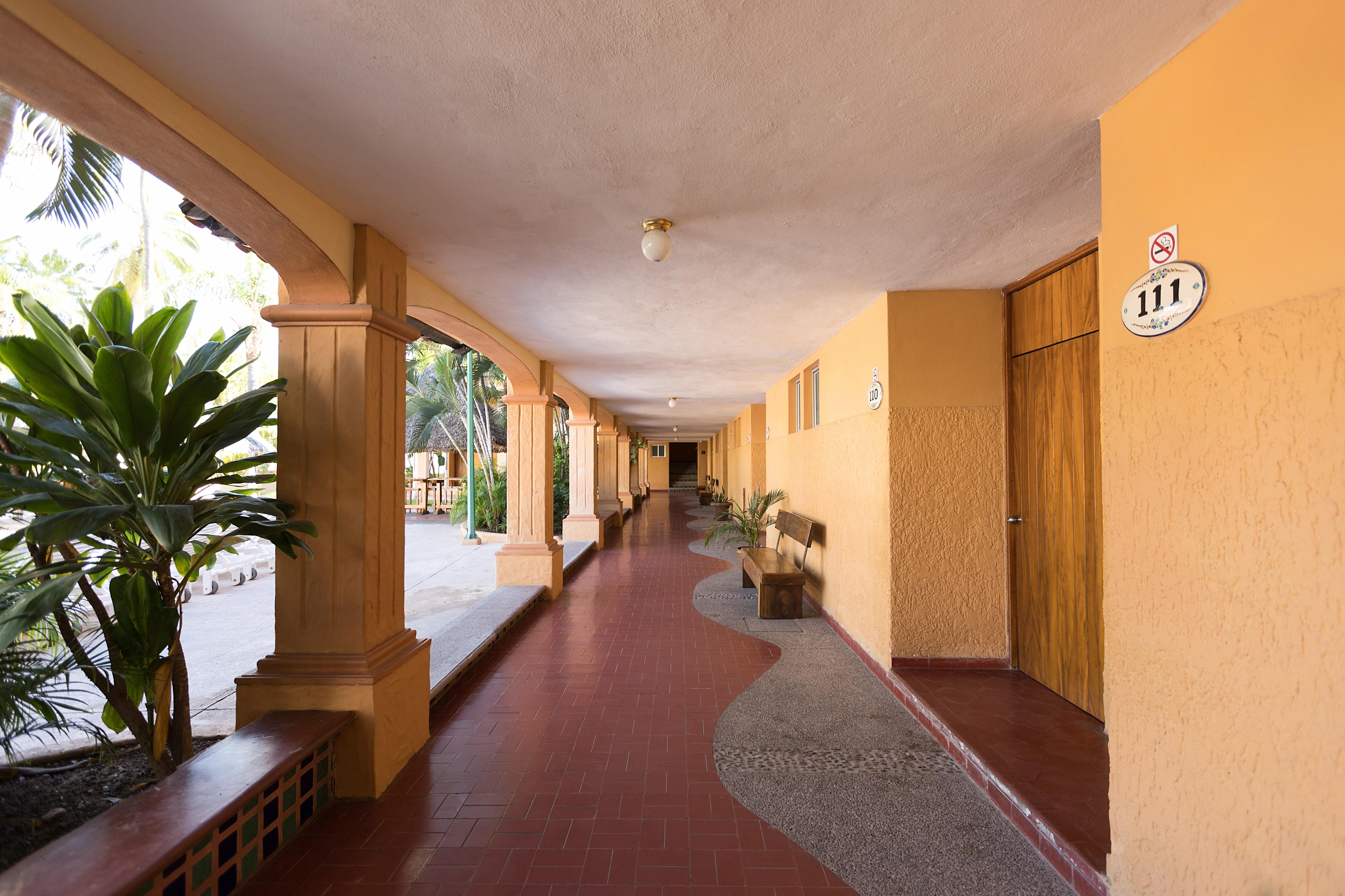 Hotel Margaritas Mazatlan Bagian luar foto